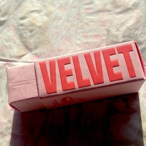 Jeffree Star velvet trap lipstick in funeral parlour